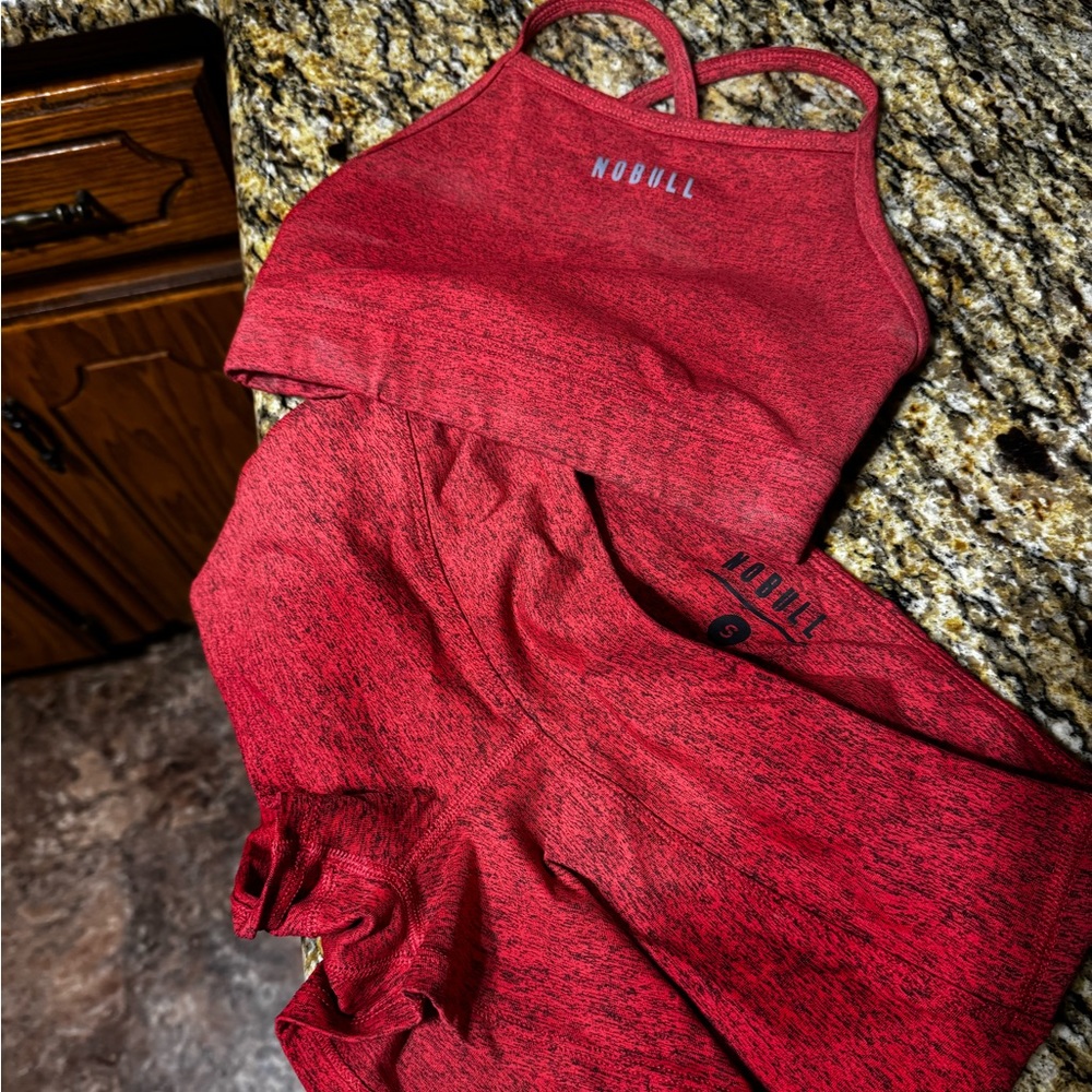 Women’s NOBULL CrossFit set color plush red heather